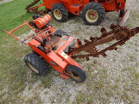 older ditch witch models